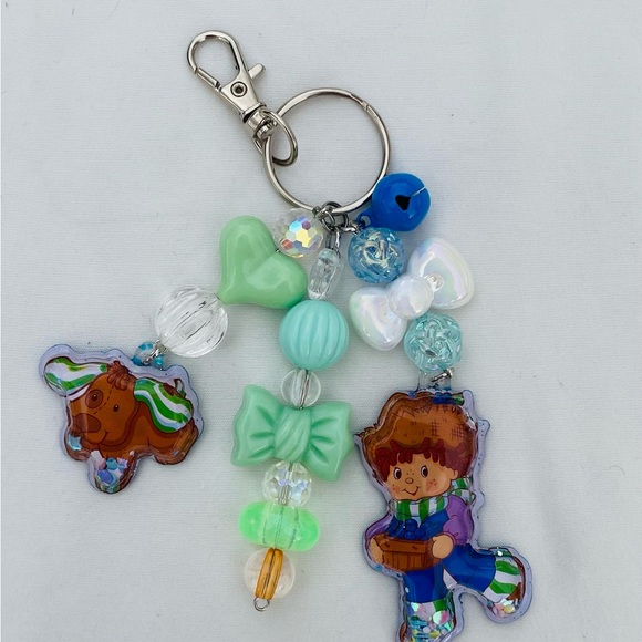 Strawberry shortcake and friend’s Colorful Purse Charm, Cup Charm or Keychain. - Picture 5 of 6